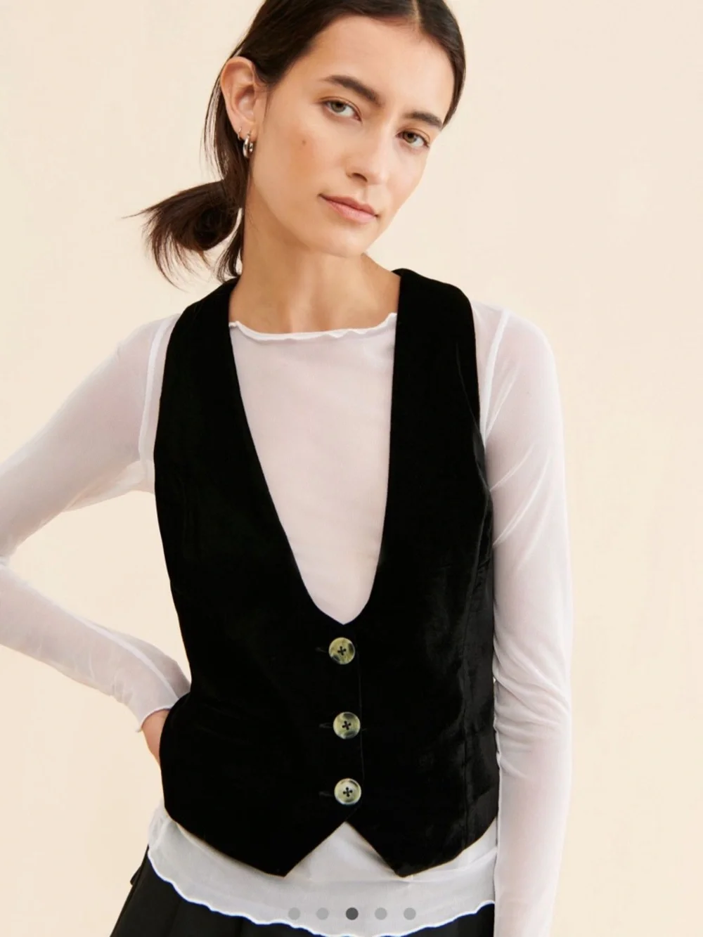 NWOT FREE PEOPLE Libby Cropped Velvet Vest XS - Picture 3 of 4